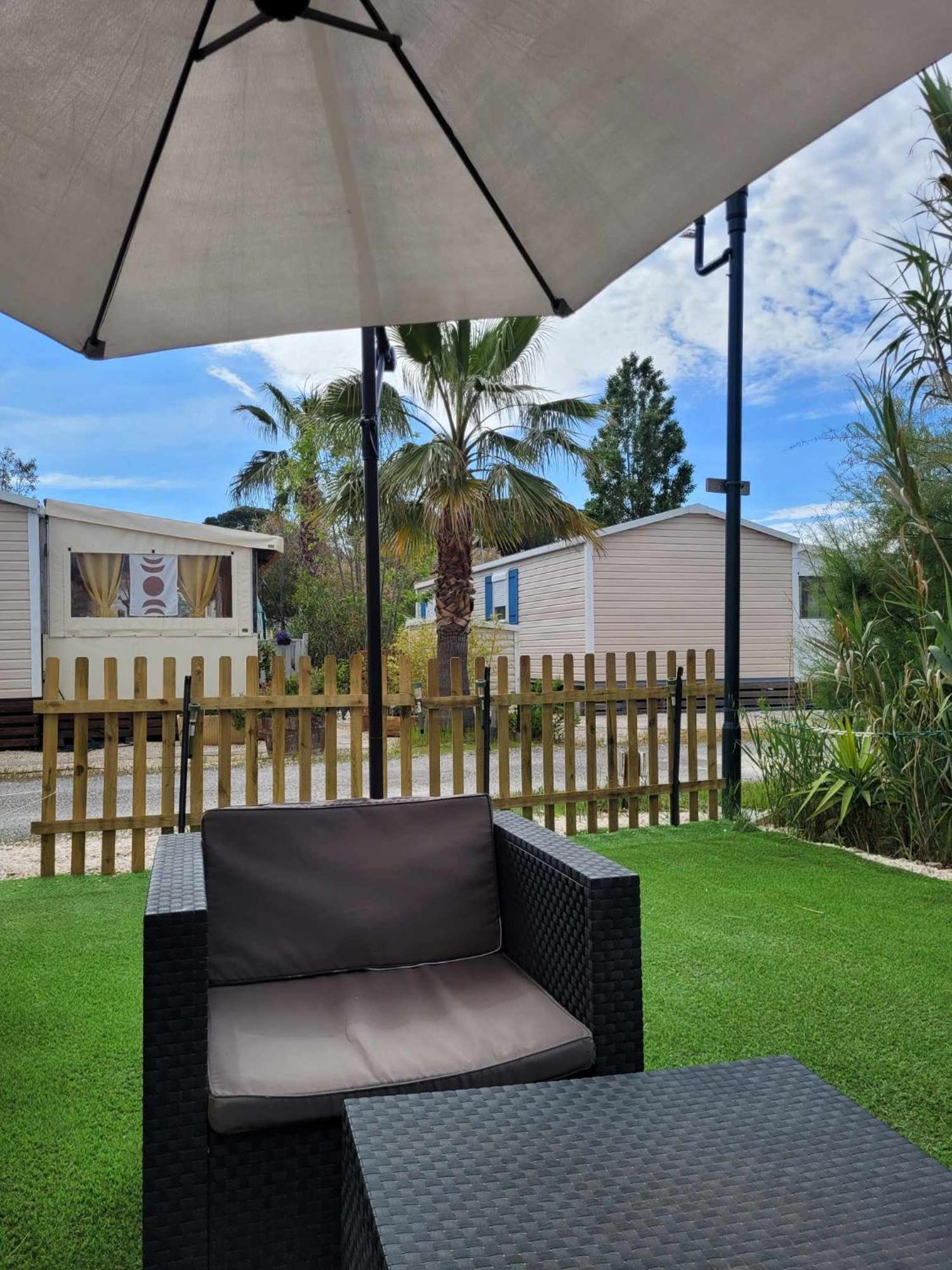 Mobil-home A 200 M Des Plages