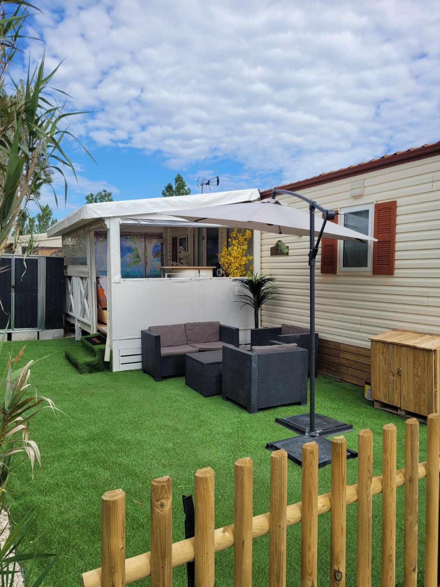 Mobil-home A 200 M Des Plages Hyères