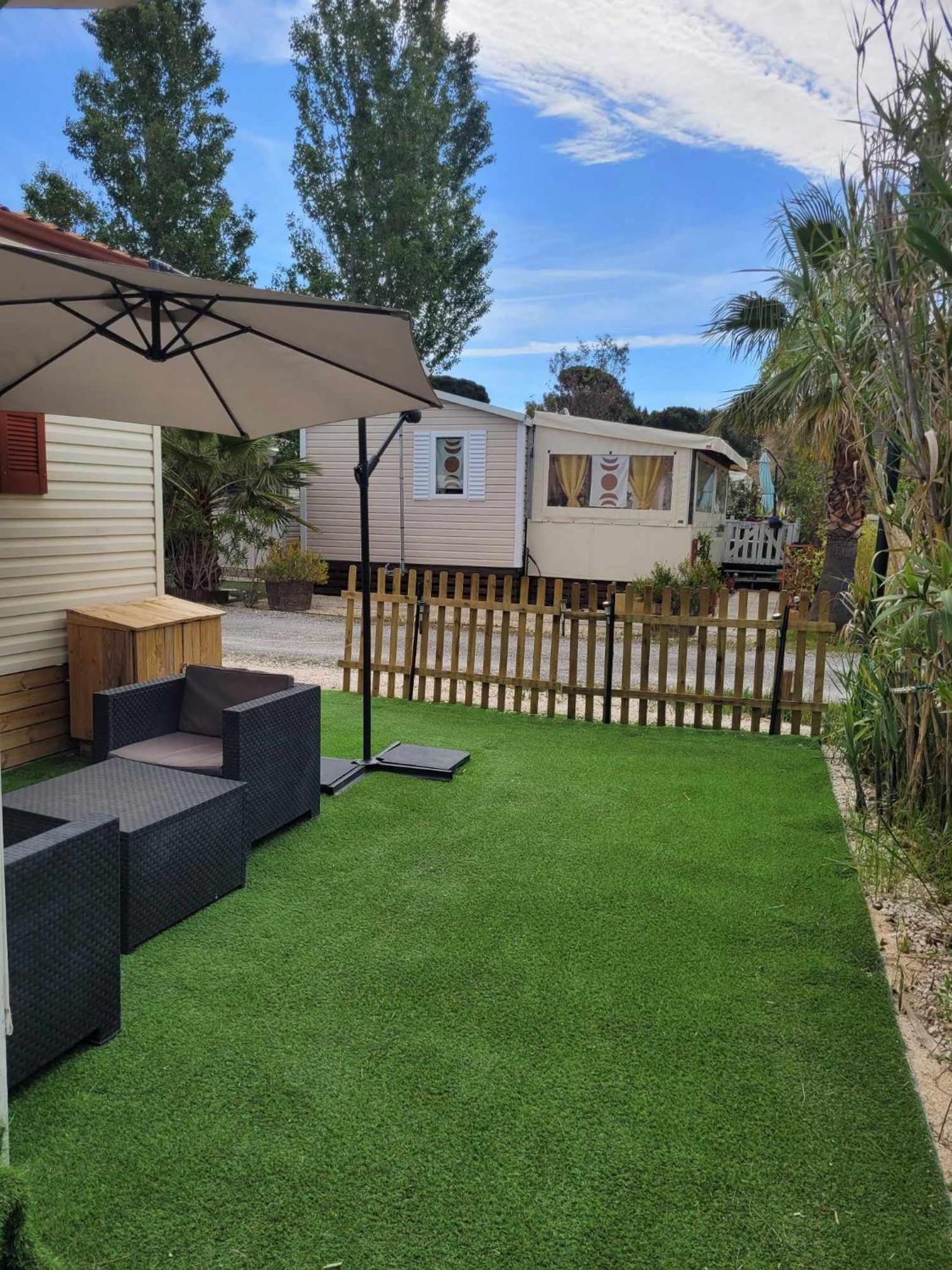 Mobil-home A 200 M Des Plages *